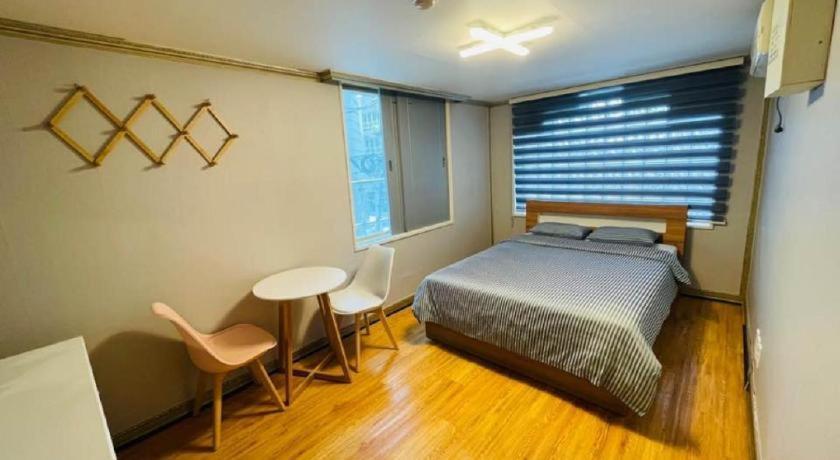 Emerald Ace Hotel Чечжу Екстер'єр фото